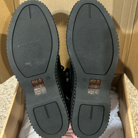 NEW Le Chateau Ankle Boots - Picture 8 of 9